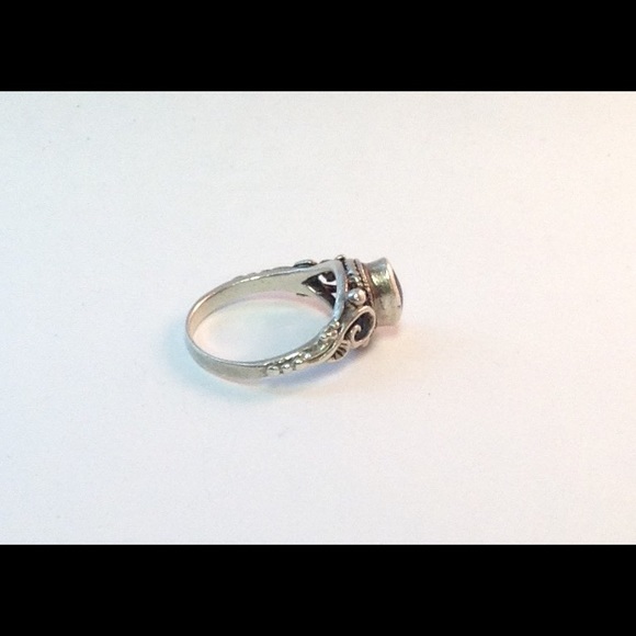 💋💋Vintage Sterling and black onyx ring - Picture 5 of 5